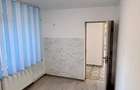 Dambu Pietros - Vanzare apartament 3 camere - Str. Godeanu