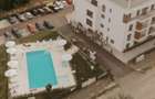 De vanzare apartament cu o camera, mobilat, complex cu piscina - 4