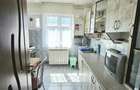 Apartament cu 3 camere semidecomandat în Central - 1