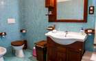 Proprietar, vand apartament central cu loc parcare in curtea interioara