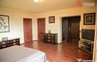 Vila Duplex cu lac si piscina Giarmata Vii cu 5880 mp de te - Giarmata Vii (Timis)