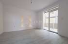 3 camere in bloc nou finalizat. Etajul 1. Model cu 2 balcoane.