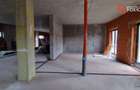 Spatiu Comercial Modern cu 2 incaperi si 3 Locuri de Parcare - 2