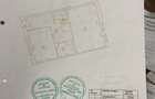 Casa cu 4 camere, curte ?i aer condi?ionat