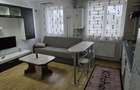 3 camere, mobilat nou, et 1, centrala, 2 balcoane, parcare