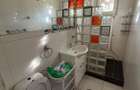 De vanzare apartament cu 2 camere si balcon, mobilat, Pret 38.000