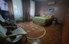 Direct proprietar, vand apartament la casa zona reziden?iala - 6
