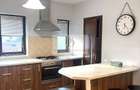 Apartament cu 3 camere în vilă | Parcare inclusă | Zona Europa - 1