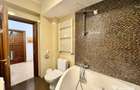 Bazilescu, Apartament 3 camere 104 mp, cu parcare si curte. - 6