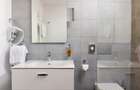 Apartament modern cu 2 camere, etaj intermediar, cu parcare, 625 €, Calea Turzii