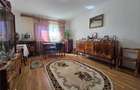 Apartament 3 camere, 2 bai, etaj intermediar- Nicolina