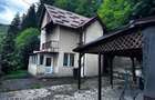 Casă cu 4 camere cu Teren 500 Mp în Sinaia - 4