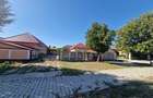 Cogealac(Strada Mare)- Casa 4 camere, teren 1519mp, toate utilitatiile - 58.000e