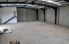 Inchiriez Showroom si Hale depozitare + birouri - 5