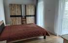 Dau in chirie apartament cu doua camere. - 2