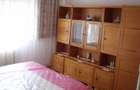Proprietar ofer spre inchiriere ap.2 cam.decomandate mobilate complec.