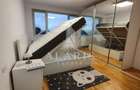 Apartament cu 3 camere, zona Complex Studentesc