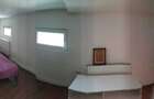 3 camere, 5 minute metrou Eroii Revolutiei, loc parcare, curte mica