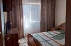 Inchiriez apartament doua camere si balcon, zona Zavoi - 3