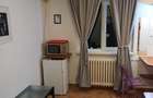 Garsoniera piata Alba Iulia complet utilata Telefon: 0722 890 494 Telefon: 0755 013 339 Titlu OLX recomandat: Garsoniera Piata Alba - 7