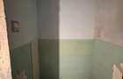 De vanzare garsoniera cf2,etajul 1, partial renovata.Pret 12000euro - 3