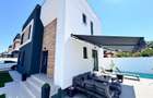 Casa Individuala 5 Camere|3 Bai|Piscina Incalzita|Comuna Berceni