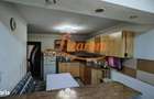 Corp de casa 4 camere zona Nicopole,curte comuna cu 1 familie. - 10