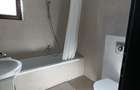 Proprietar închiriez apartament 3 camere - 12