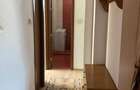 Inchiriere apartament cu trei camere decomandat