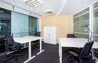Spațiu de birou privat pentru 2 persoane în Regus Charles de Gaulle Plaza - 7