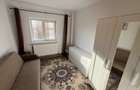 Apartament cu 3 Camere, Decomandat, Boxa la subsol, Zona Mercur-Cetate - 2