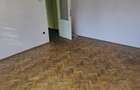 Apartament 2 camere zona Stefan Luchian , et 3 cu sarpanta ,decomandat