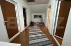 Casa de vanzare sau inchiriere, 7 camere, 315 mp, zona - Sis - 7