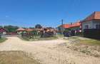 Teren intravilan de vanzare in Saula (Nr. 88) 3.675 mp Vizavid de Parcul pentru copii si Biserica. (zona linistita) tel : 0 752 107 685 - 1