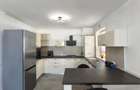 Studio Kasper Coresi mobilat-utilat,parcare,159000 Euro - 5