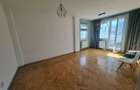 Bd. Republicii ap. 3 camere, 2 bai, 2 balcoane, decomandat + garaj - 1