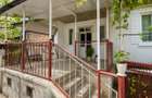 Casa 3 camere, cota teren 446 mp, garaj, terasa, pivnita, Unirii, Targ