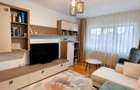 Apartament 2 camere, decomandat, 50 mp centru, mobilat si utilat