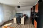 Casa de vanzare, 5 camere, 300 mp + curte de 1000 mp, Bist - 12