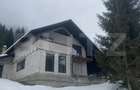 Casa de vanzare, 4 camere, 308 mp, in Vatra Dornei - 2