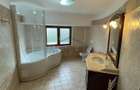 Decebal | 3 camere | 87 mp | 2 dormitoare | 2 bai | Balcon