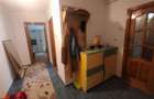 P. fizica vand ap. 2 camere, dec., 58 mp, et. 4 4, acoperit, P. Neam?, str. Aurorei, 51000 euro. - 3
