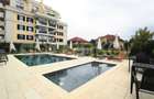 Apartament cu 4 camere | 139mp gradina | 2 garaje - 1