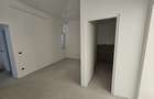 Apartament 4 camere zona centrala - 2