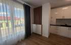 Apartament 3 camere , 70 mp, zona Radauti - 4