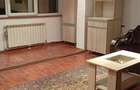 Inchiriez apartament 3 camere - 3