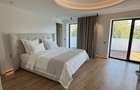 Exceptional Brand-New Luxury Villa for Rent - 15