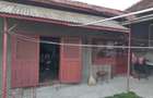 Vand casa de locuit in com .Bratca, zona centrala, langa gara, 7 ari teren ,casa cu etaj cu toate utilitatile necesare, - 1