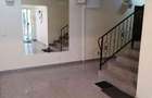 Apartament 40 mp+teren 38 mp