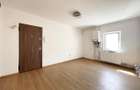 Apartament renovat 2 camere - zona Soarelui - 4